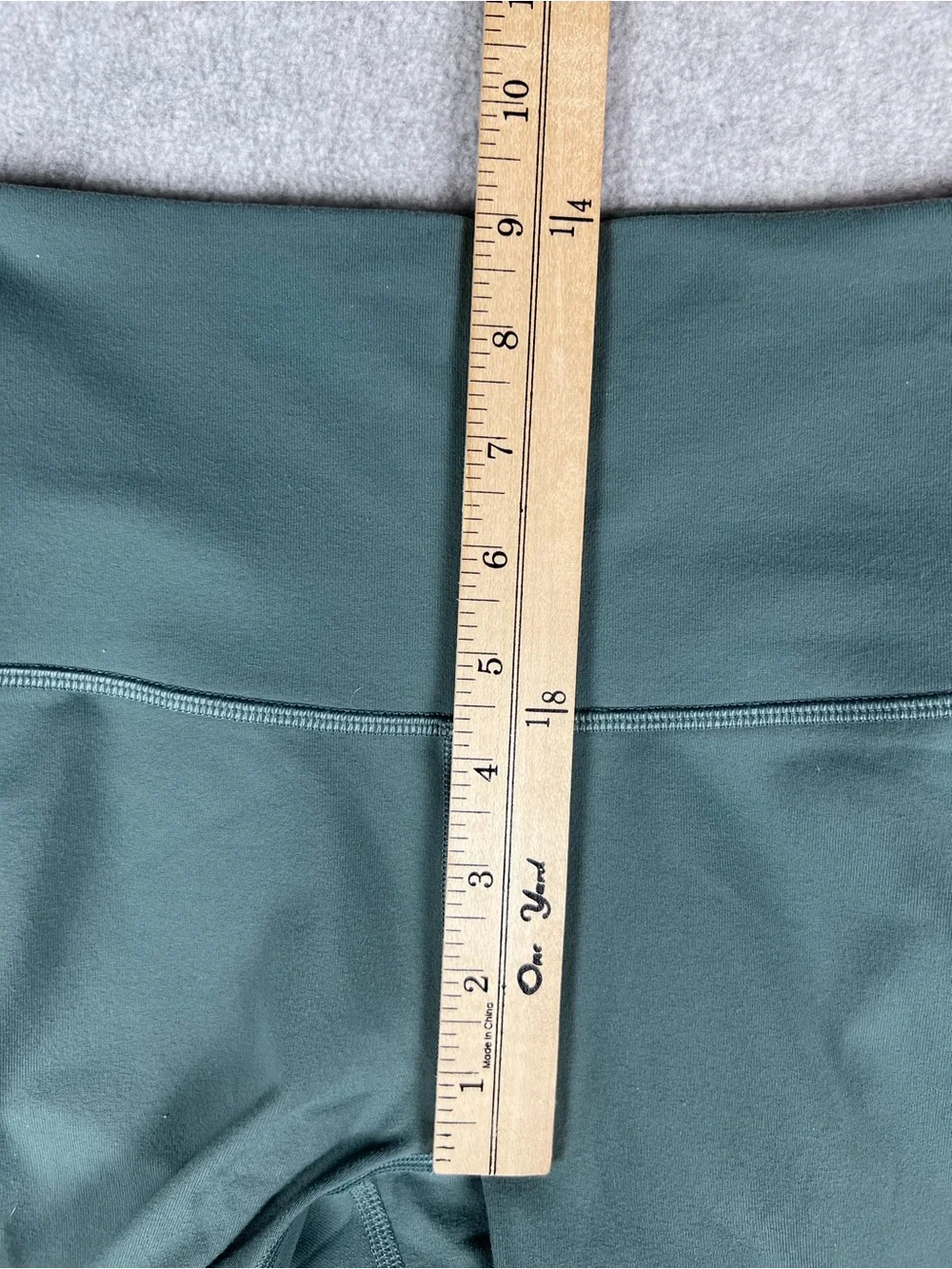 Lululemon Wunder Under High Rise Tight 28” Inseam Size 4 Junioer Color Green